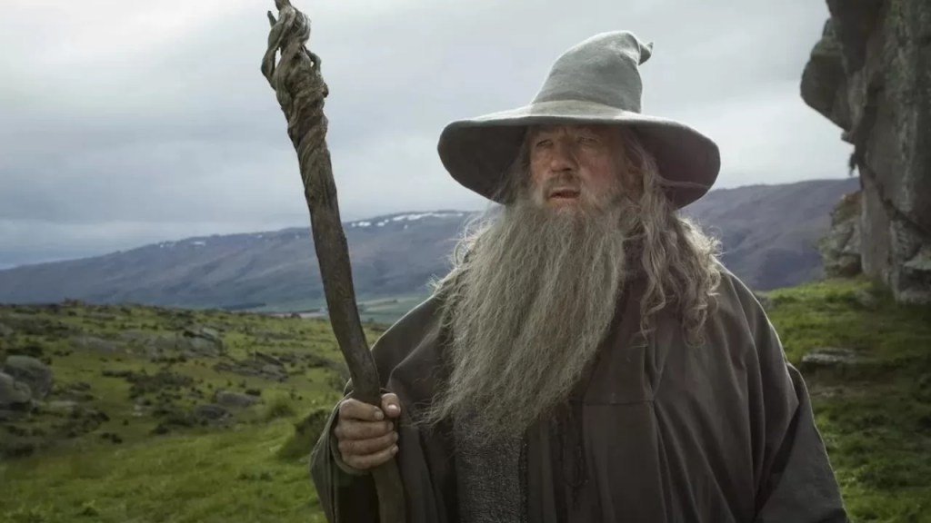 IL SIGNORE DEGLI ANELLI TORNA AL CINEMA: ECCO COSA FARANNO DAVVERO GANDALF E ARAGORN NELLA CACCIA A&nbsp;GOLLUM