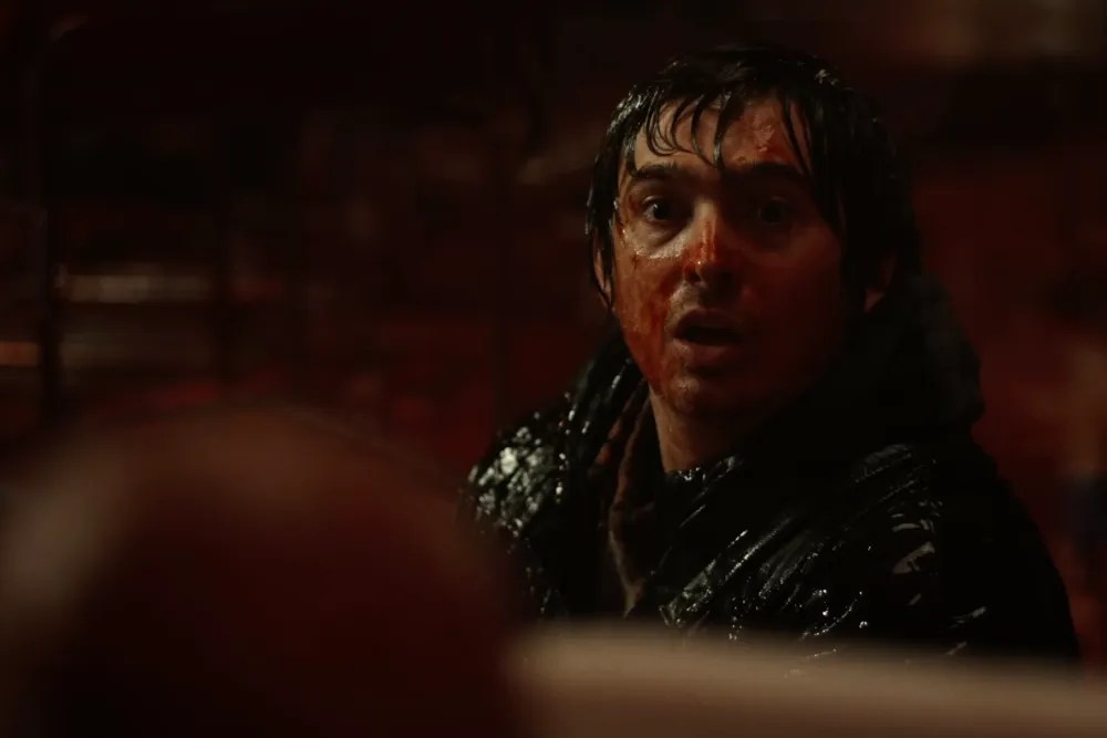 RESIDENT EVIL TORNA AL CINEMA: IL TEASER SVELA UN PROTAGONISTA CHE CAMBIERÀ&nbsp;TUTTO