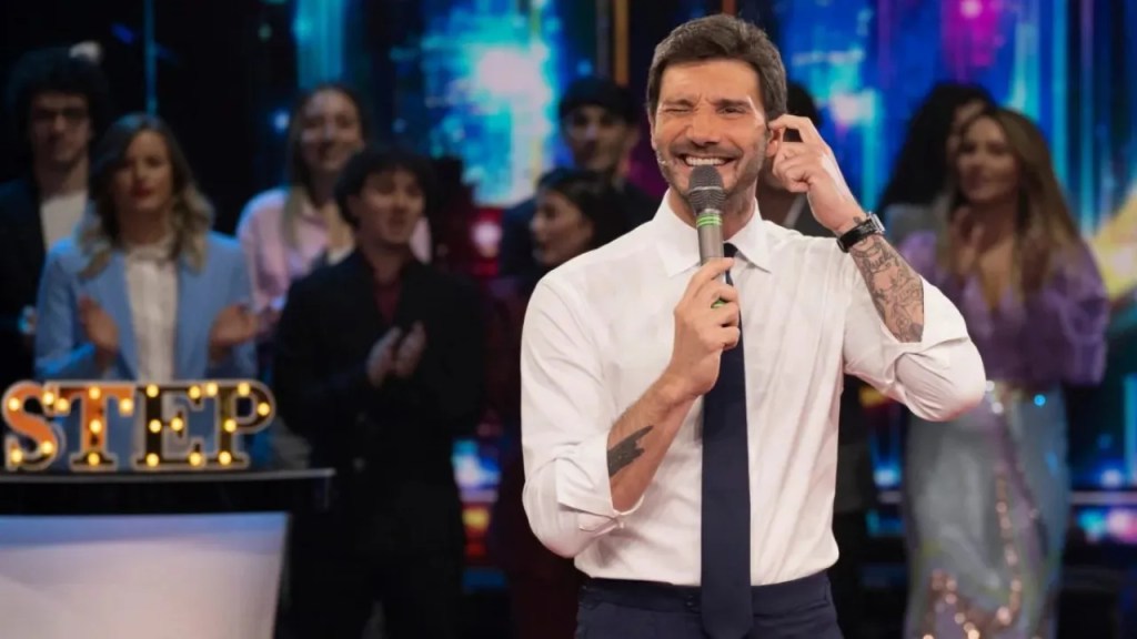 STEFANO DE MARTINO ESPLODE SU TIKTOK: IL LIKE CHE HA FATTO IMPAZZIRE IL WEB