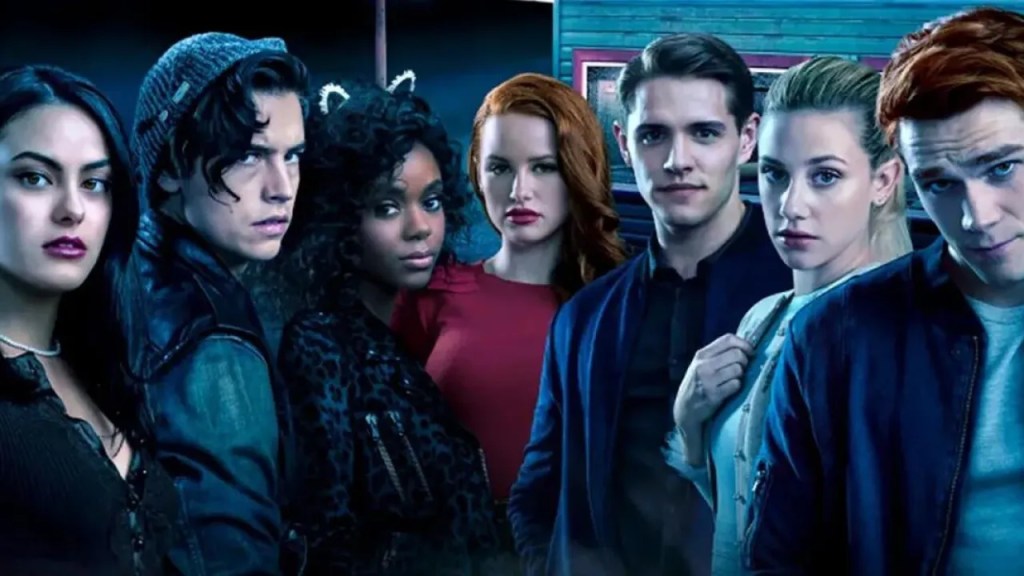 DISNEY+ TRASFORMA RIVERDALE IN UN INCUBO: ARRIVA LA SERIE HORROR CON GLI&nbsp;ZOMBIE